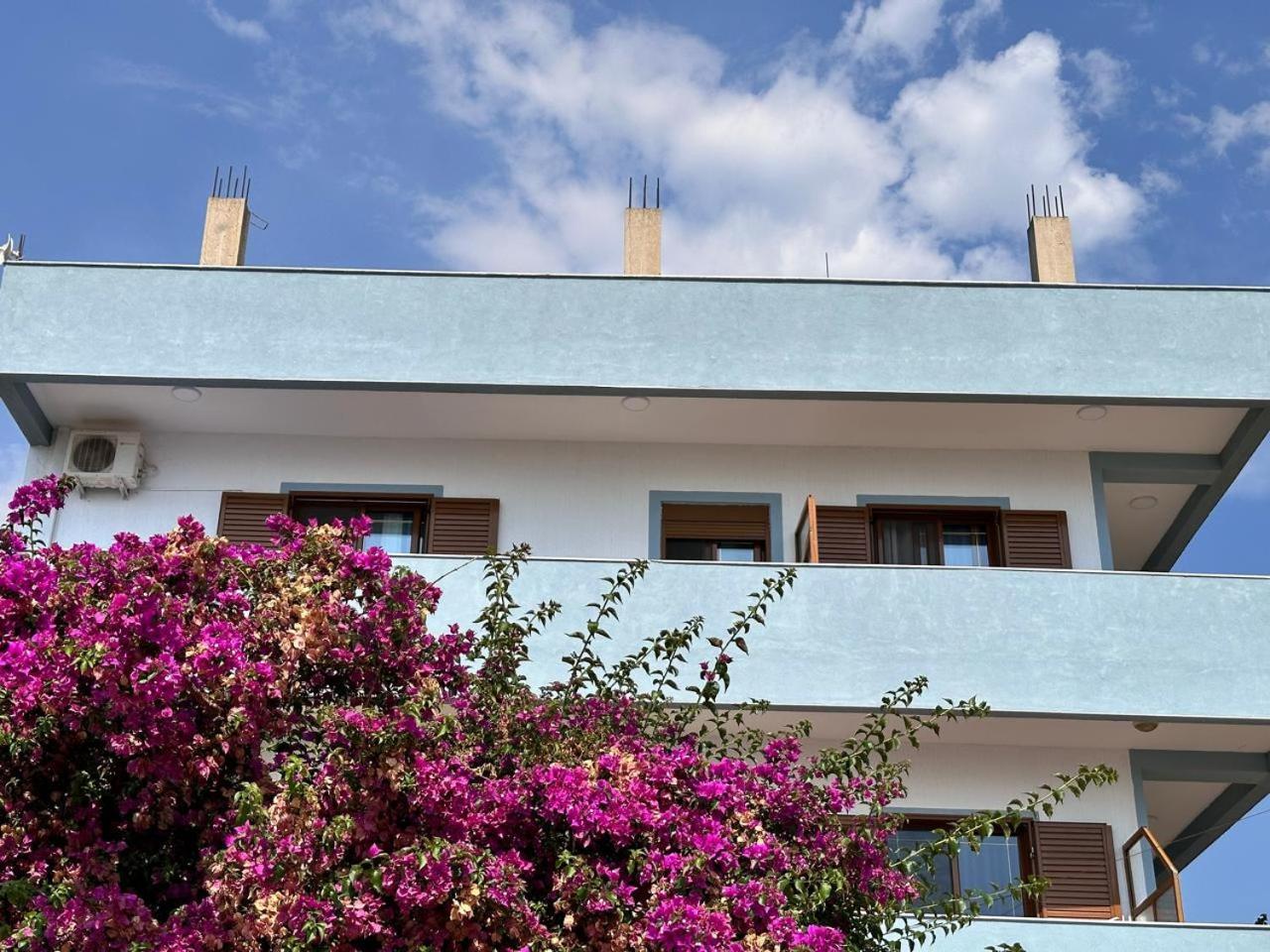 Kenza Apartments Sarande Ngoại thất bức ảnh