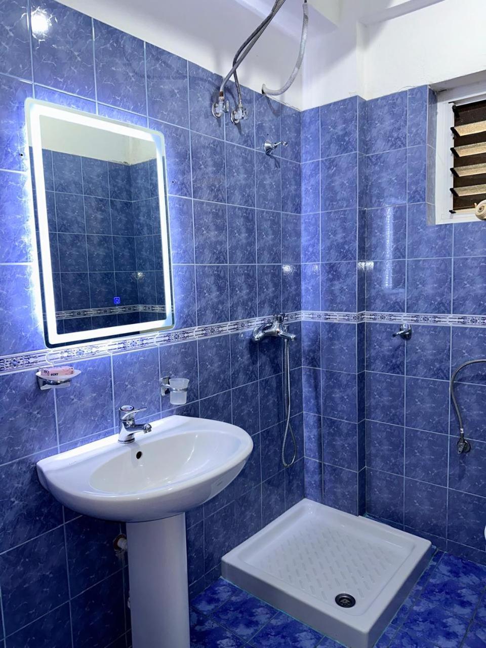 Kenza Apartments Sarande Ngoại thất bức ảnh