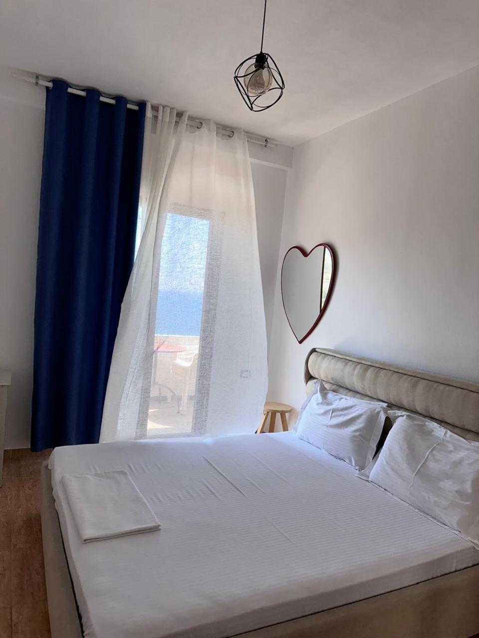 Kenza Apartments Sarande Ngoại thất bức ảnh