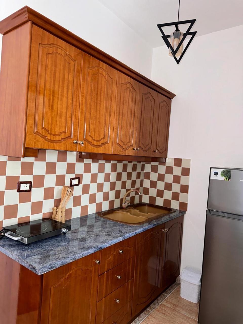 Kenza Apartments Sarande Ngoại thất bức ảnh