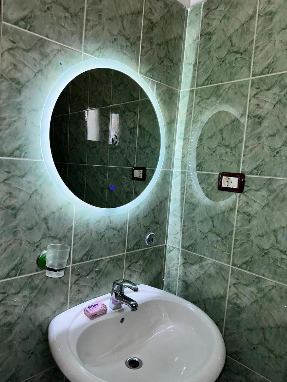 Kenza Apartments Sarande Ngoại thất bức ảnh